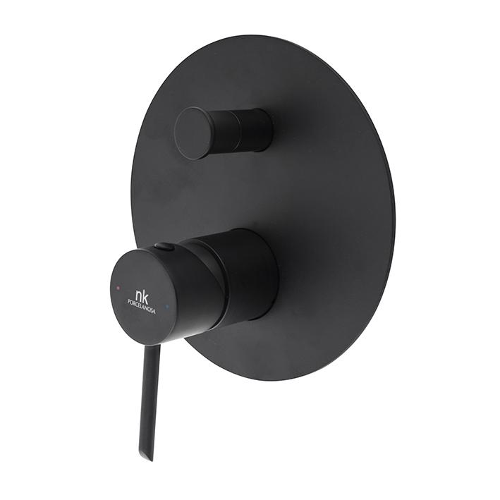 Single lever concealed bath shower mixer trim kit black noken by porcelanosa 
